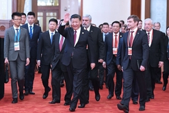 新时代，中国共产党如何同外国政党交朋友？ 
