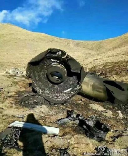 2016年11月10日。青海省海西蒙古藏族自治州坠落不明飞行物，巨如房屋。