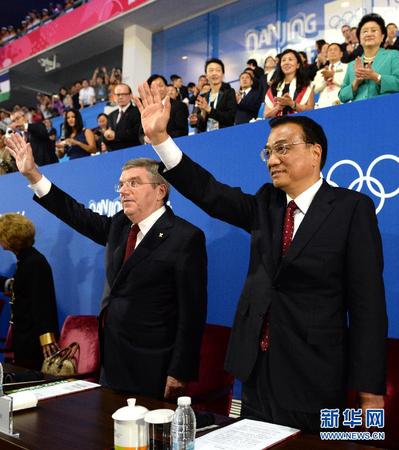 8月28日，中共中央政治局常委、国务院总理李克强在南京出席第二届夏季青年奥林匹克运动会闭幕式。 新华社记者马占成摄