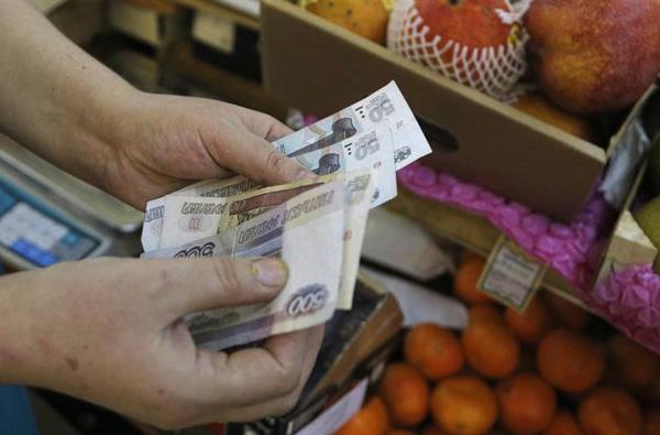 卢布汇率1夜暴跌13% 俄罗斯经济已死？（网络配图）