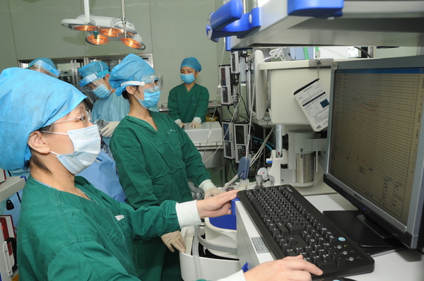 北京佑安医院手麻科在16台手术中迎接新年