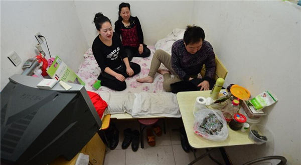 北京肿瘤医院旁形成癌症岛 两百隔间9成住病