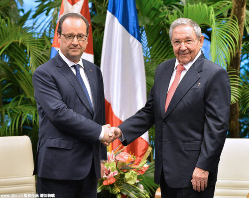 当地时间2015年5月11日，古巴哈瓦那，法国总统奥朗德出访古巴，与古巴领导人劳尔·卡斯特罗会面。