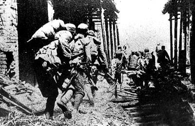 中国最早反抗法西斯侵略 始终抗击着日本陆军