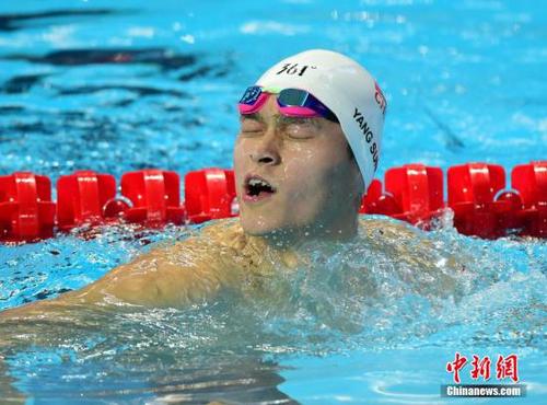 资料图：中国选手孙杨在游泳世锦赛上。 中新社发 侯宇 摄