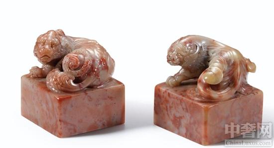 清雍正时期的寿山石雕瑞兽钮印宝（428万港元）