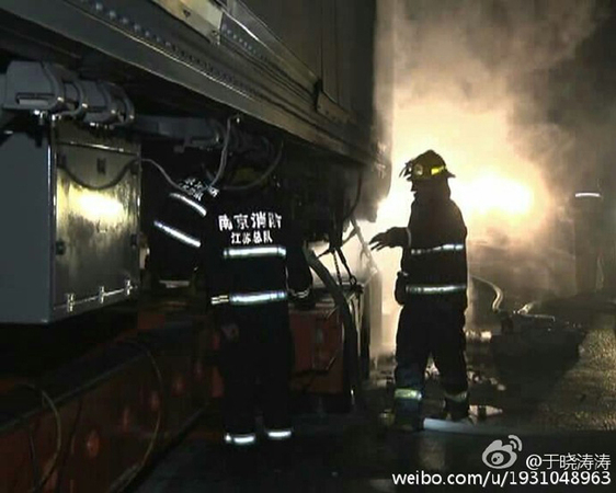 南京地铁车头运送中被烧 损失数百万6
