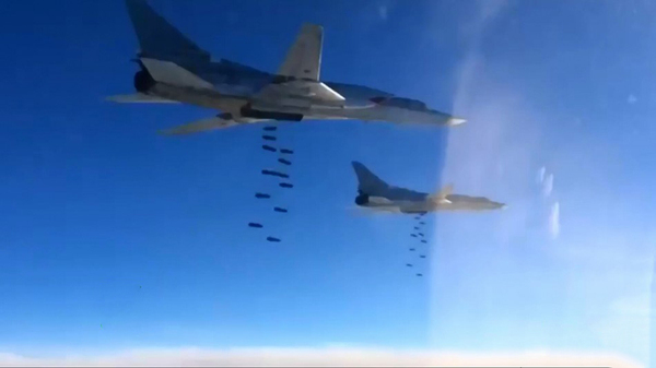 俄军对IS展开第二轮大规模空袭8