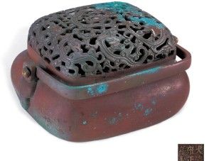 清雍正 铜錾龙纹手炉