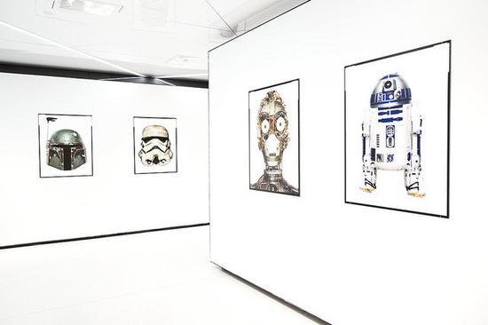 　丹 温特所拍摄的卢卡斯影业档案馆中星战道具的照片，展于康泰纳仕画廊 