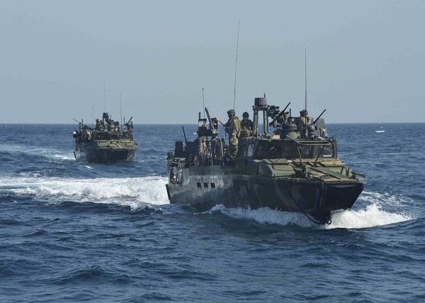 伊朗扣押美国军舰2