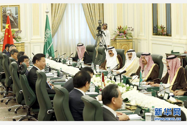 当地时间1月19日，国家主席习近平在利雅得同沙特阿拉伯国王萨勒曼举行会谈。 新华社记者鞠鹏摄