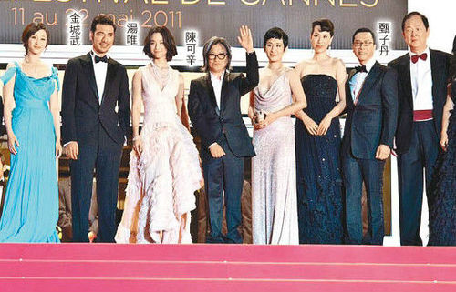 王羽于2011年随电影《武侠》踏上戛纳红地毯