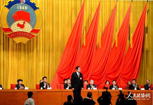 昨天下午，市政协十二届四次会议举行大会选举。李长友当选为政协北京市第十二届委员会副主席。_副本
