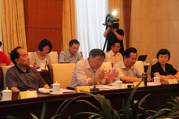 2014年7月，京昆室赴天津就“在构建出现代公共文化服务体系中推进戏曲艺术传承和发展的有效做法”召开座谈。