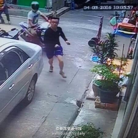 疑4名中国籍匪徒持假枪抢劫泰国真枪商店 3人被捕