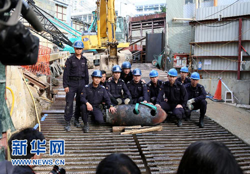 香港发现8枚疑日军遗留炸弹 警方到场引爆