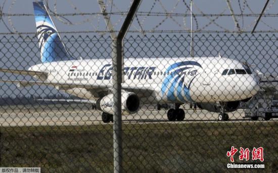 2016年3月29日，埃航客机停泊在塞浦路斯机场。