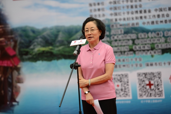 全国政协常委，民革中央副主席田惠光参加捐赠活动