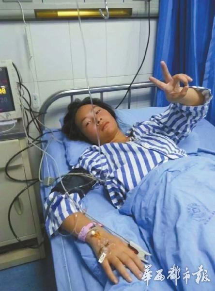 杨柳高考前突发急性阑尾炎住院。