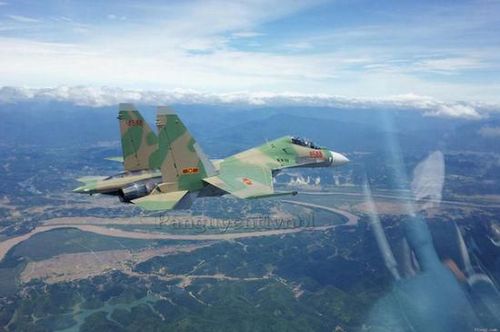 越南苏30战机在南海失踪 军方称尚不清楚原因
