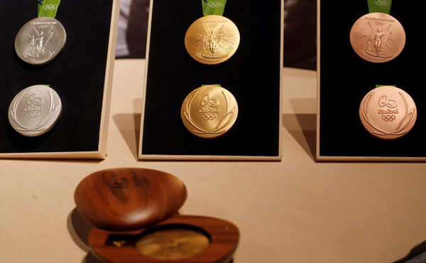 里约奥运会奖牌及残奥会奖牌正式面世