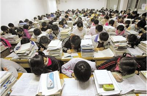 “史上最严”高考将临 北京首用特警押运高考试卷4