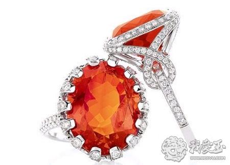 Tiffany & Co。 铂金镶椭圆形钻石花瓣及橙色火欧泊戒指