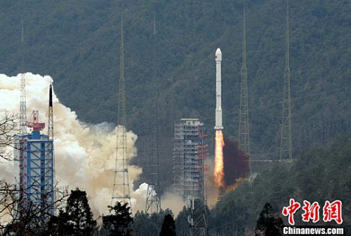 2月1日15时29分，中国在西昌卫星发射中心用长征三号丙运载火箭(及远征一号上面级)成功发射第21颗北斗导航卫星。<a target='_blank' href='http://www.chinanews.com/'>中新社</a>发 宿东 摄