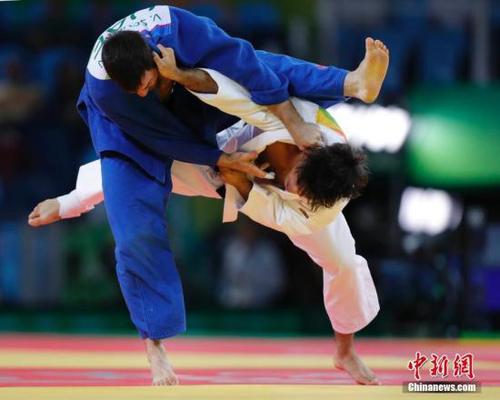 资料图：里约奥运会男子柔道比赛。 中新网记者 盛佳鹏 摄