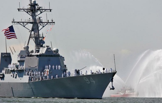 美对伊朗船只警示性射击美国防部称符合专业规程