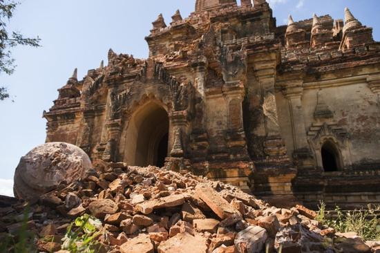 受损的Myauk Guni神庙。图片：YE AUNG THU AFP Getty Images