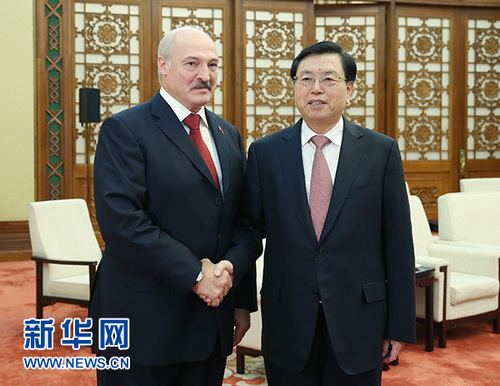 9月29日，全国人大常委会委员长张德江在北京人民大会堂会见白俄罗斯总统卢卡申科。 新华社记者姚大伟摄