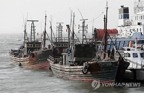韩海警首次用M60机枪扫射中国渔船 射600多发子弹