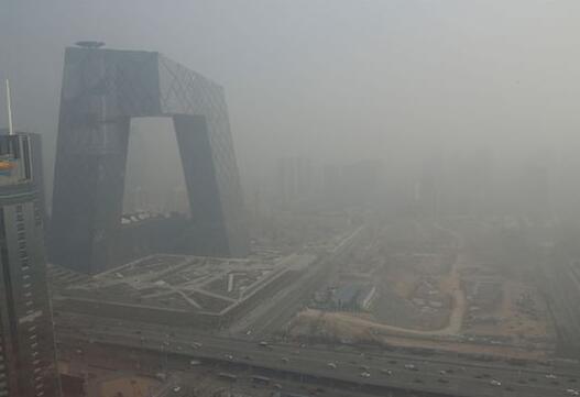 北京启动雾霾红色预警 超十城将进行单双号限行--人民政协网