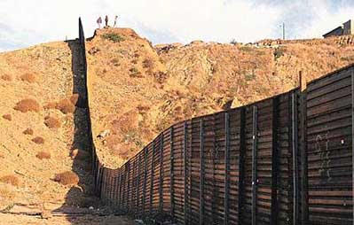 墨西哥总统重申:不会出钱让美国建隔离墙