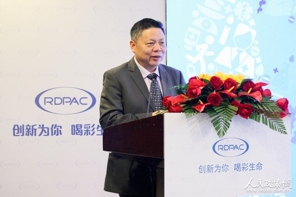 广东省人民医院副院长吴一龙教授讲中国癌症防治的进展和挑战