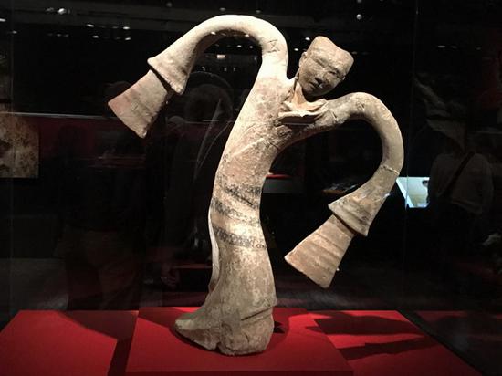 西汉早期的陶舞俑