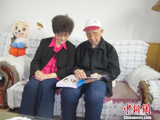河北七旬夫妇的退休生活：爱心不“缺席”