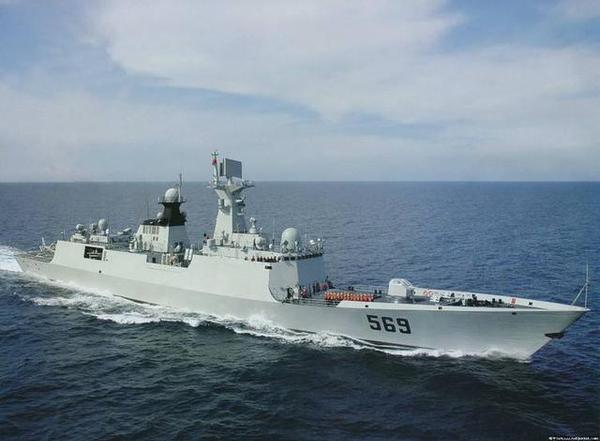 印度声称掩护中国海军营救被海盗劫持货船 华姐：哈？