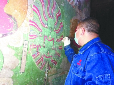 毗卢寺千年壁画进行大规模修复