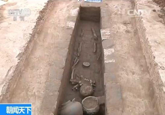 河南安阳殷墟发现18座匈奴墓葬 距今1800年