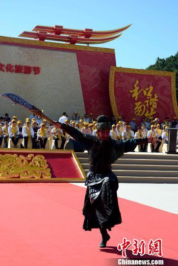 中国侨网图为《关公》舞剧折子戏表演。　张金川　摄