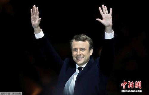 年仅39岁的马克龙是法国史上最年轻的总统，也成为世界上最年轻的大国领导人。