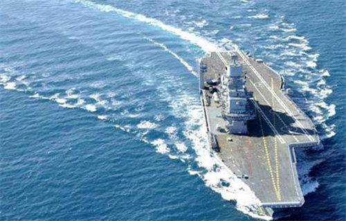 印度现役航母“维克拉马蒂亚”号