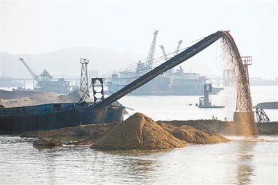 柬埔寨下令禁止出口沙子