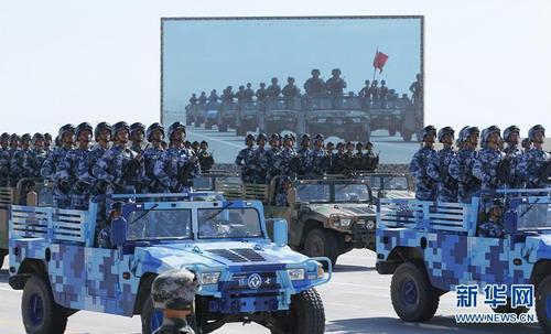 7月30日，庆祝中国人民解放军建军90周年阅兵在位于内蒙古的朱日和训练基地举行。中共中央总书记、国家主席、中央军委主席习近平检阅部队并发表重要讲话。这是海军陆战队方队。