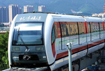 北京首条磁浮列车在轨测试