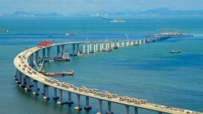 港珠澳大桥主体工程全线贯通