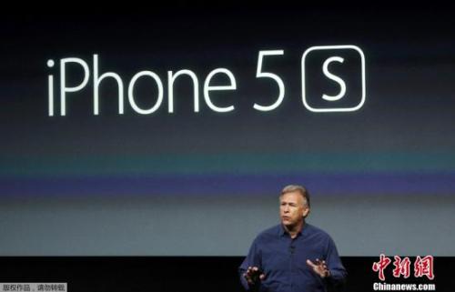 资料图：2013年9月份，苹果公司正式发布两款新iPhone，分别是是iPhone 5C和iPhone 5S。图为iPhone 5s。